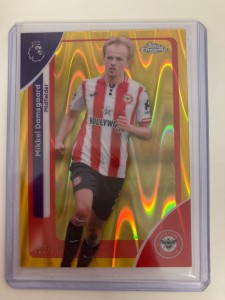 TOPPS PREM LEAGUE CHROME  2026 MIKKEL DAMSGAARD BRENTFORD YELLOW RAYWAVE 2/275. for sale on Ebay