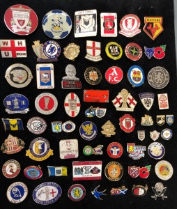 LARGE JOB LOT COLLECTION OF 60 ASSORTED-MIXED FOOTBALL TEAM ENAMEL PIN BADGES for sale on Ebay