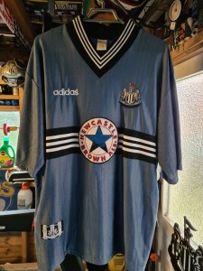 Original Newcastle United Away Top XL In Good Condition for sale on Ebay