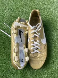 Nike 2006 Tiempo Air Legend R10 Ronaldinho Gold UK11 Football Boots for sale on Ebay