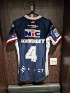 4. Ash Handley – Signed Leeds Rhinos Las Vegas Player Issue Shirt (Size M) for sale on Ebay