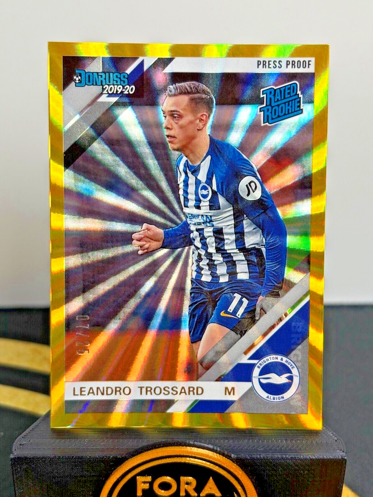 2019 Panini Chronicles Leandro Trossard /25 GOLD Rated Rookie Brighton Arsenal for sale on Ebay