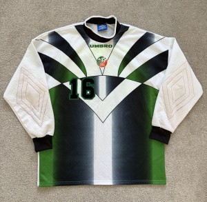 Republic Of Ireland Original Match Worn Goalkeeper Football Shirt 1996-1998 XL for sale on Ebay