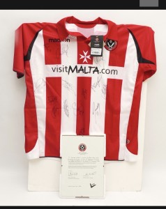 Sheffield United 2010/2011 Home Shirt Size medium junior   signed   for sale on Ebay