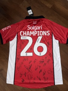 SIGNED LINCOLN CITY OFFICIAL SHIRT 25/26  CHAMPIONS MICHAEL SKUBALA PROOF IMPS for sale on Ebay