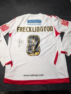 Signed Lincoln City 2007-09 Long Sleeve Away Football Shirt Umbro for sale on Ebay