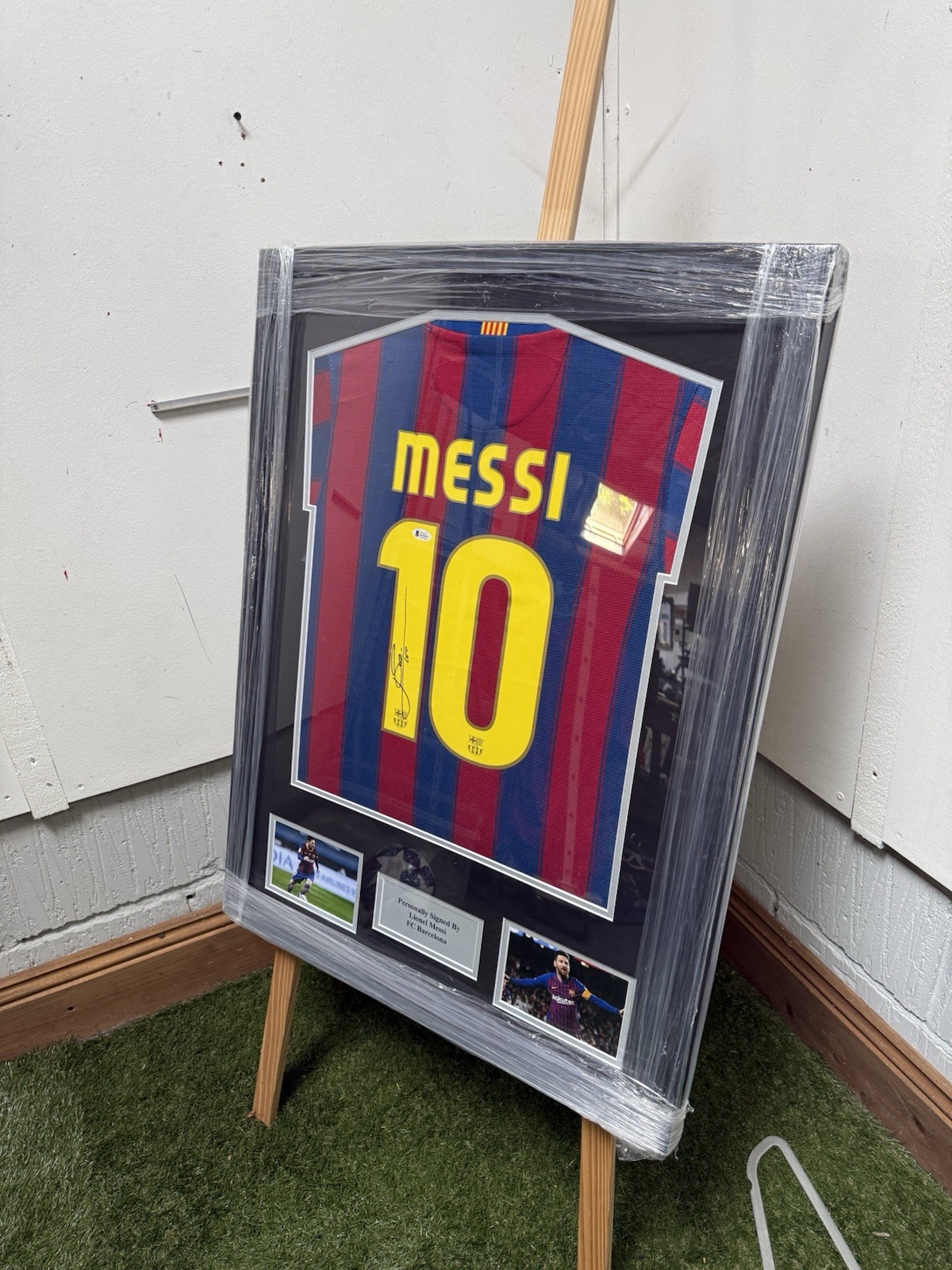Frame And Signed Lionel Messi FC Barcelona Shirt BECKETT WITNESSED COA for sale on Ebay
