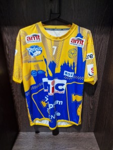Authentic Leeds Rhinos Players Warm-Up Top, No. 7. (size L) for sale on Ebay