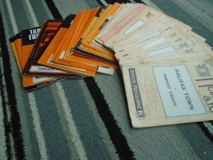 COLLECTION OF NEWPORT COUNTY HOMES 1960-1 TO 1976-7 X 78 ISSUES for sale on Ebay