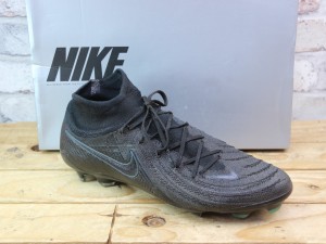 MENS NIKE PHANTOM LUNA II ELITE FG FIRM GROUND FOOTBALL BOOTS UK 9.5 44.5 £270 for sale on Ebay