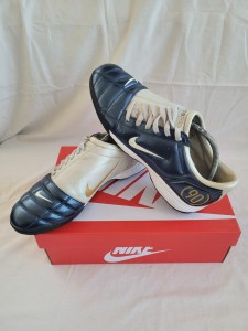 nike total 90 football boots zoom size 10 for sale on Ebay