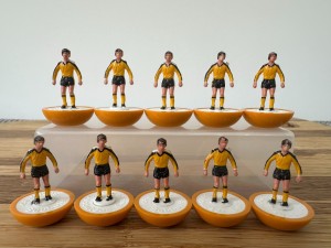 Subbuteo Lightweight (LW) Team - DUNDEED UNITED & WOLVES ( Reference: 377) for sale on Ebay