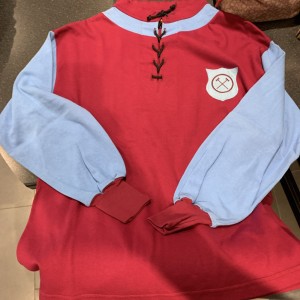 West Ham United 1920s Toffs Vintage Replica Home Shirt Size Medium for sale on Ebay