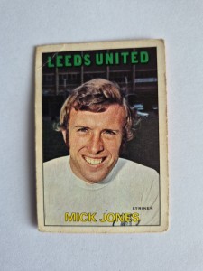 A&BC 1972/73 Footballers Mick Jones Leeds United #61 for sale on Ebay
