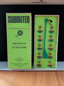 Vintage Subbuteo  Ref Set 82  Full Team  Boxed Great Condition for sale on Ebay
