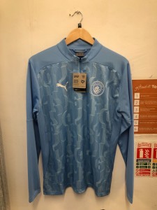 PUMA Manchester City Football Shirt Blue M Long Sleeves New #3202 - Z#3202 for sale on Ebay