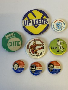 8 Vintage 60’s - 90’s Football Badges Pins  A&BC Bubble Gum Charlton Law Ball for sale on Ebay