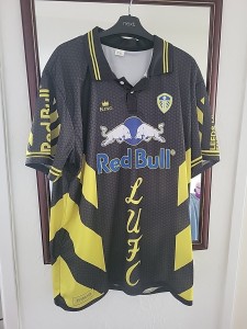 Leeds United 2xl Football Shirt for sale on Ebay