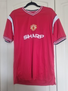 Manchester United Shirt Large for sale on Ebay