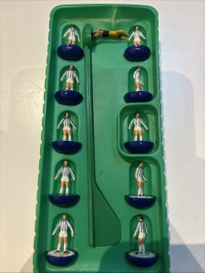 Subbuteo Blue And White Vertical Stripe Full Team - Not Original Box for sale on Ebay