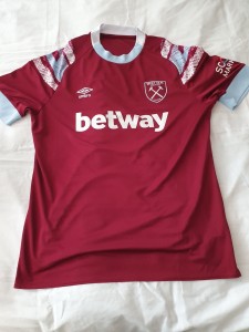 West Ham United Football Shirt Unprinted Umbro Official Licensed Prod. Home for sale on Ebay