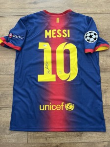 Lionel Messi Hand Signed and Framed Barcelona Shirt Beckett Authenticated for sale on Ebay