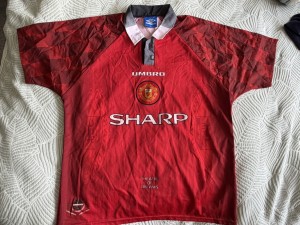 Original Authentic Umbro Manchester United 1996/1997/1998 Home Shirt Mens L for sale on Ebay