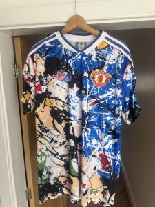 Manchester United Stone Roses Men's Football Top Size XL for sale on Ebay