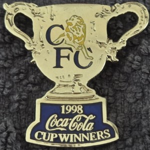 CHELSEA FC BADGE - CHELSEA - COCA COLA CUP WINNERS 1995 TROPHY BADGE  for sale on Ebay