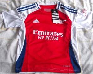 ARSENAL FC - RED JERSEY WITH SHORTS - KIDS SIZE (AGE 6-7) - ADIDAS, NEW W/TAGS. for sale on Ebay
