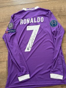 Cristiano Ronaldo CR7 Hand Signed Real Madrid Shirt Beckett Authenticated for sale on Ebay