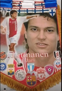 Jari Litmanen penannt - Finland Ajax Amsterdam Barcelona FC Liverpool Suomi for sale on Ebay