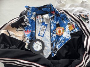 Manchester United Stone Roses Tracksuit Jacket Size XL for sale on Ebay