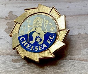 ORIGINAL VINTAGE 1970s CHELSEA F.C ROSETTE INSERT BADGE for sale on Ebay