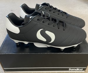 Sondico Strike SG Junior Size 3 (EU 35.5) Football Boots - Black/White  for sale on Ebay