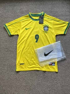 Brazil 1998 R9 Men's Home Shirt Medium World Cup Winners Open To Offer Need Gone for sale on Ebay