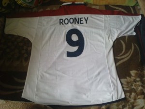 RARE FOOTBALL SHIRT - ENGLAND HOME 2003 - 2005 NUMBER 9 WAYNE ROONEY SIZE XL for sale on Ebay