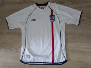 Authentic Umbro England 2001/03 Home Shirt. Adult Size Medium for sale on Ebay
