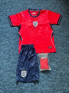 Kids England Away Football Shirt size 28  12-13 years old for sale on Ebay