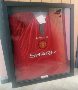 Eric Cantona Manchester United Signed Shirt Framed for sale on Ebay