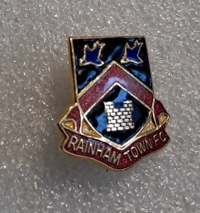 RAINHAM TOWN FC BADGE for sale on Ebay