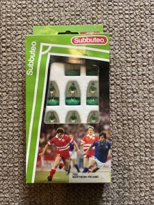 Subbuteo 725 Northern Ireland 6300 Team Set for sale on Ebay