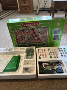 Subbuteo Vintage Pieces with Stand, Scoreboard, and Players 60250 Box for sale on Ebay