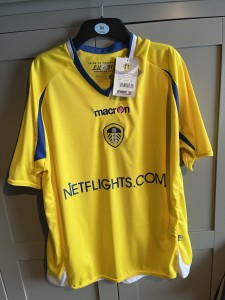 Leeds United 2008/08 Third Shirt Size M BNWT  for sale on Ebay