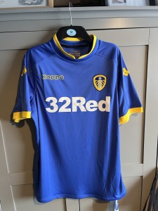 Kapua Original Vintage Leeds United Away Shirt Size M BNWT for sale on Ebay