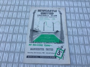 Newcastle United v Manchester United 1959/60 Division 1 - 2nd January 1960 for sale on Ebay