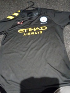 Men's Medium 38 Chest. Puma Manchester City Black Away Football Shirt for sale on Ebay