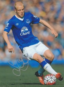 Steven Naismith [Everton] Signed 8x6 Colour Photo for sale on Ebay