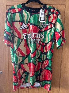 Arsenal Pre Match Size M for sale on Ebay