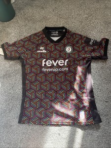 Men’s Bristol City Goalkeeper Shirt Size Large for sale on Ebay